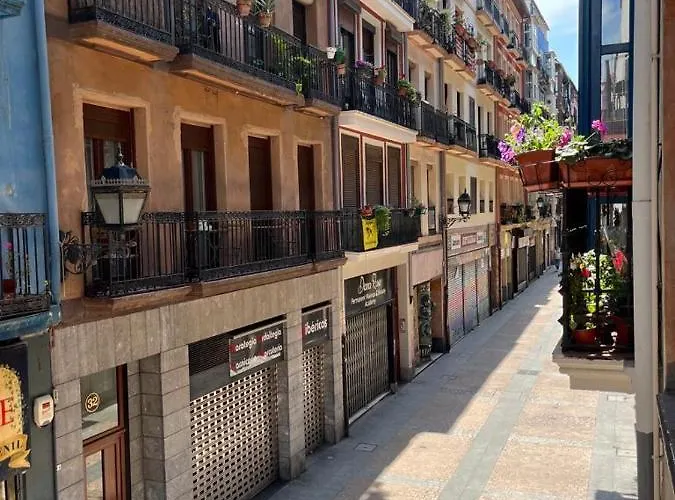 Daire Old Town I By Aston Bilbao