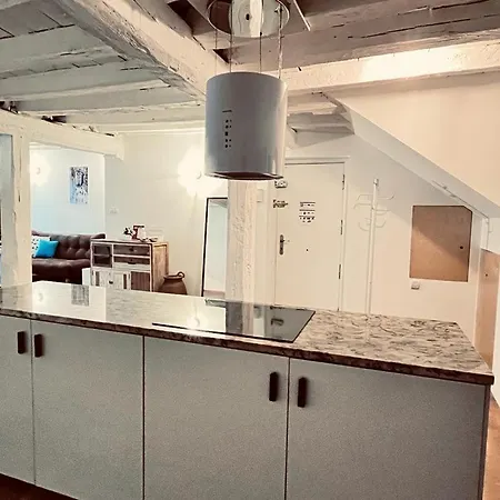 Old Town I By Aston Apartman